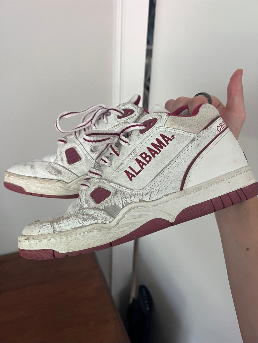 Vintage Alabama Crimson Tide White and Crimson Athletic Sneakers Size 10.5
